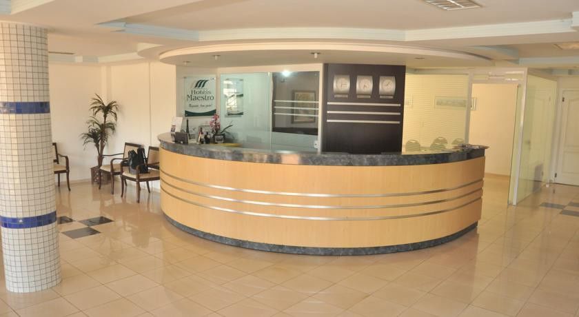 Hotel Maestro Express Toledo Exterior foto